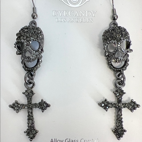 Eye Candy | Skull and Cross Earrings - Picture 7 of 7